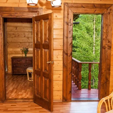 альпина Inn Yaremche